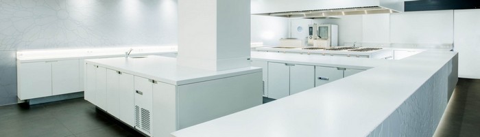 plity-01 image plity-01 Широкоформатные керамические плиты